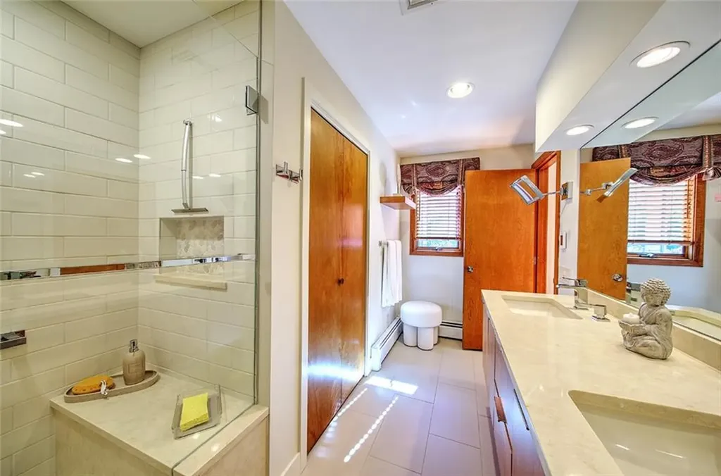 21 Fesser Avenue Bristol RI 02809