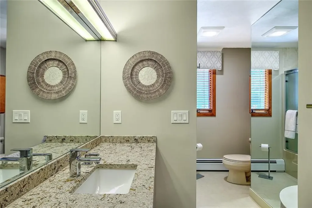 21 Fesser Avenue Bristol RI 02809