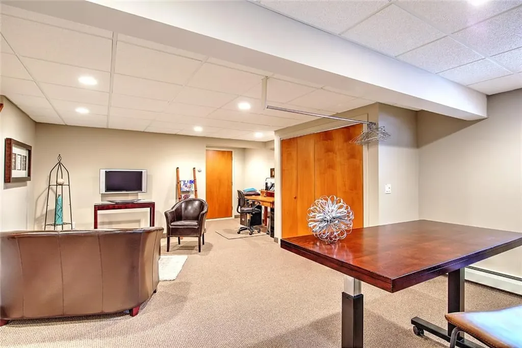 21 Fesser Avenue Bristol RI 02809