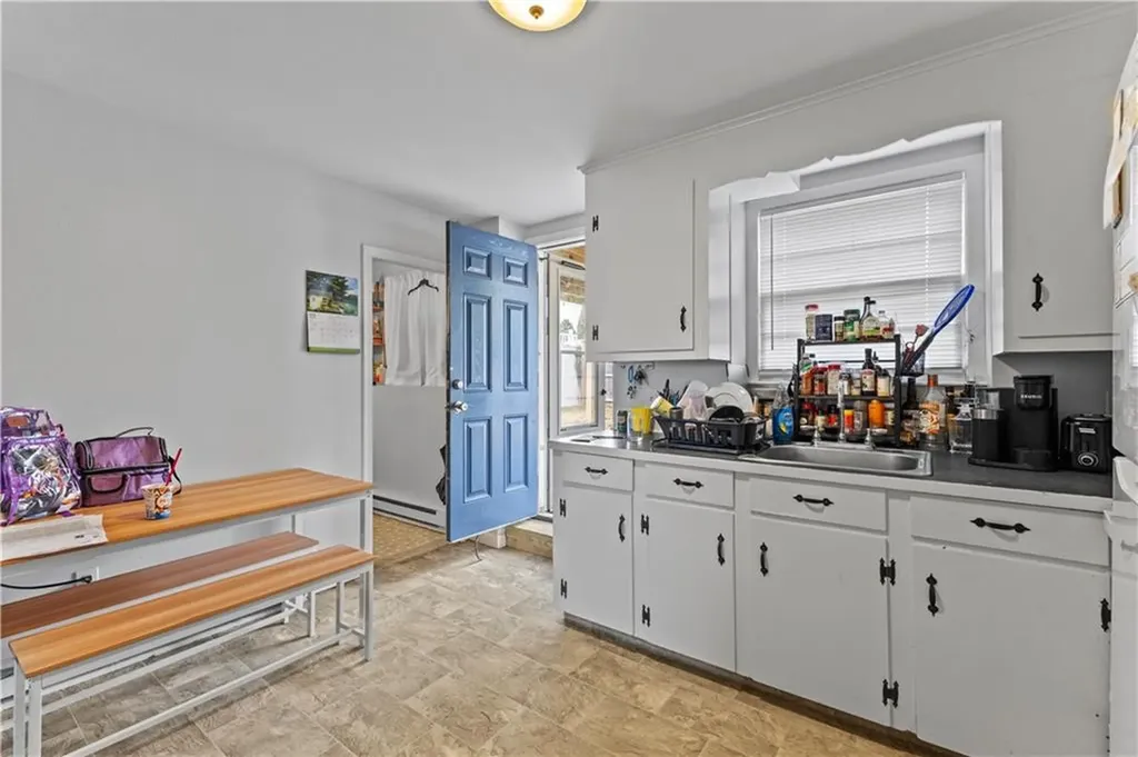 345 Post Road Warwick RI 02888