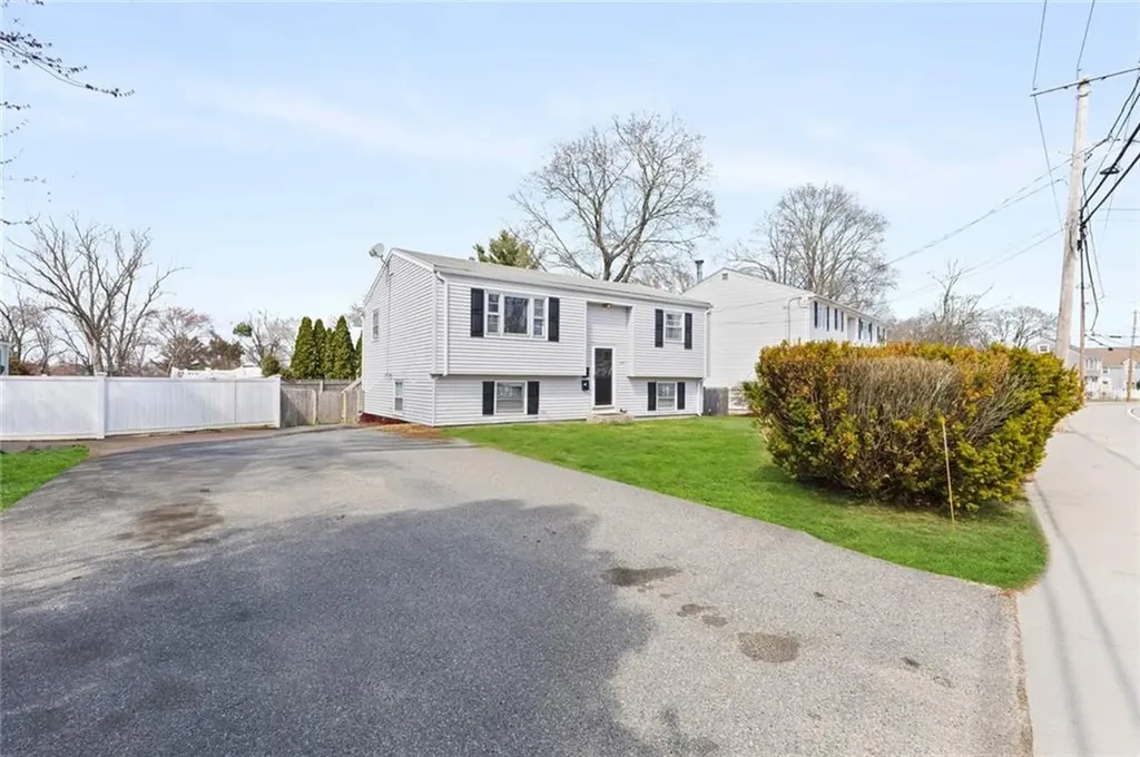 345 Post Road Warwick RI 02888