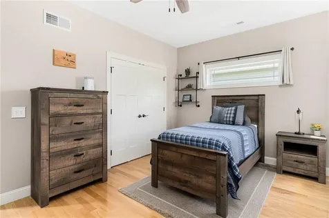 16 Kimberly Court North Kingstown RI 02852