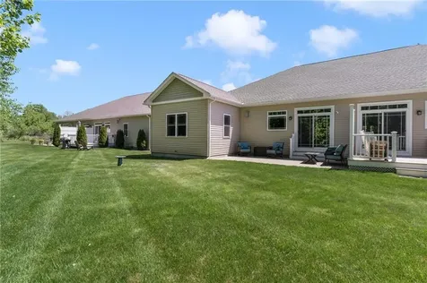 16 Kimberly Court North Kingstown RI 02852