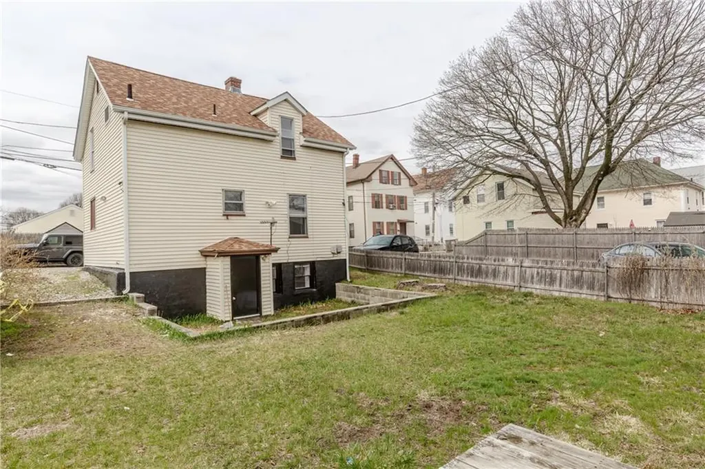 15 Stone Street Providence RI 02904