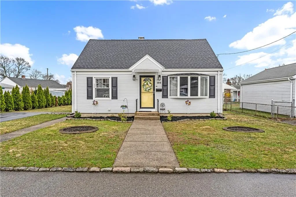 195 Oregon Avenue Pawtucket RI 02861