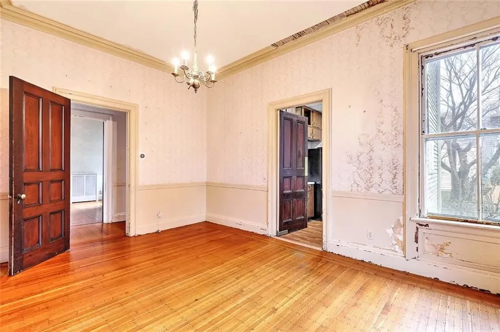 214 Bowen Street Providence RI 02906