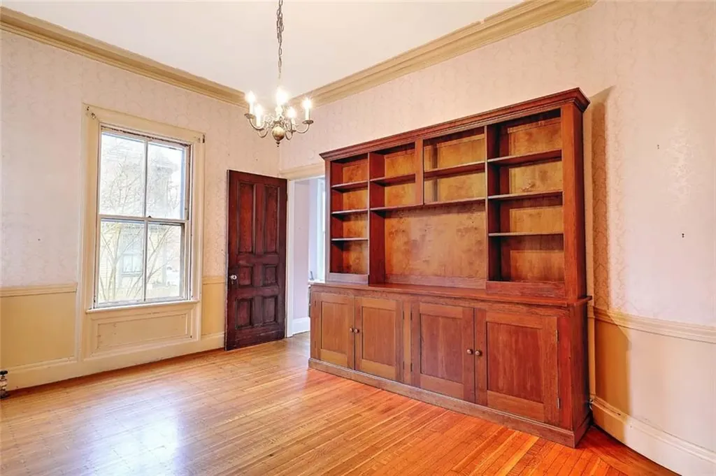 214 Bowen Street Providence RI 02906