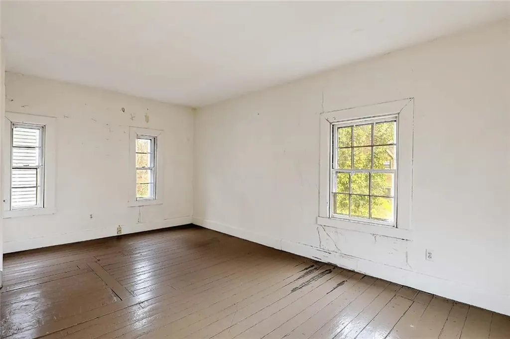 214 Bowen Street Providence RI 02906