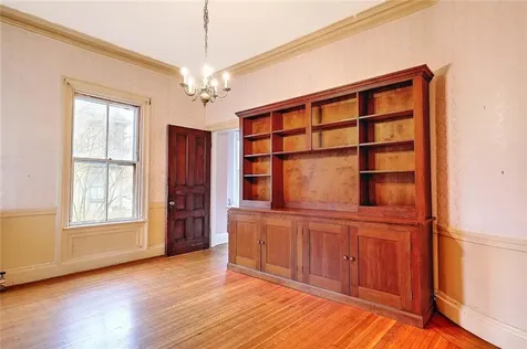 214 Bowen Street Providence RI 02906