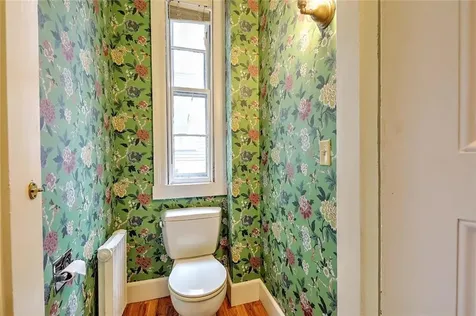 214 Bowen Street Providence RI 02906