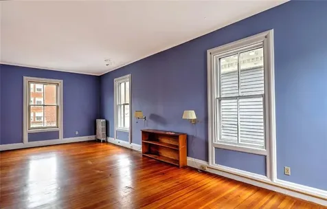 214 Bowen Street Providence RI 02906