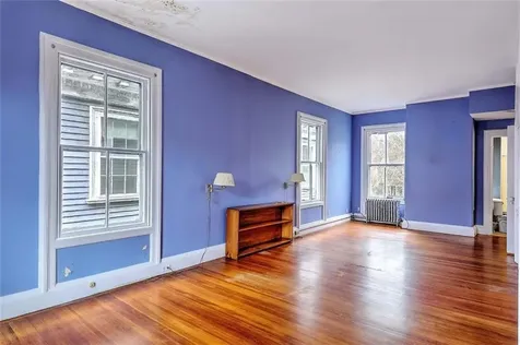 214 Bowen Street Providence RI 02906