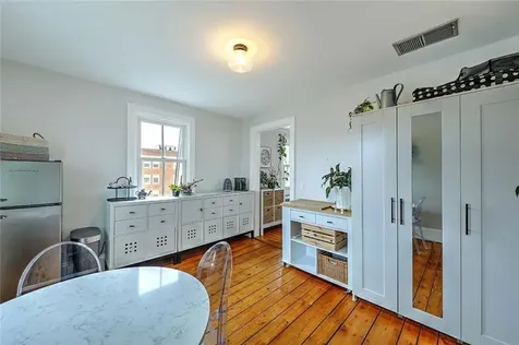 214 Bowen Street Providence RI 02906