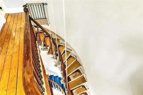 214 Bowen Street Providence RI 02906