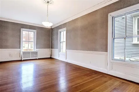 214 Bowen Street Providence RI 02906