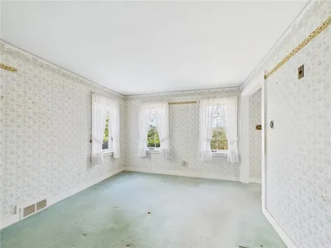 23 Rockland Drive South Kingstown RI 02879