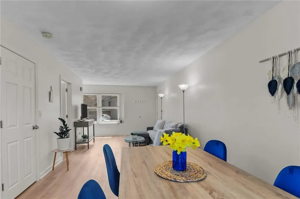 10 East Street Cranston RI 02920