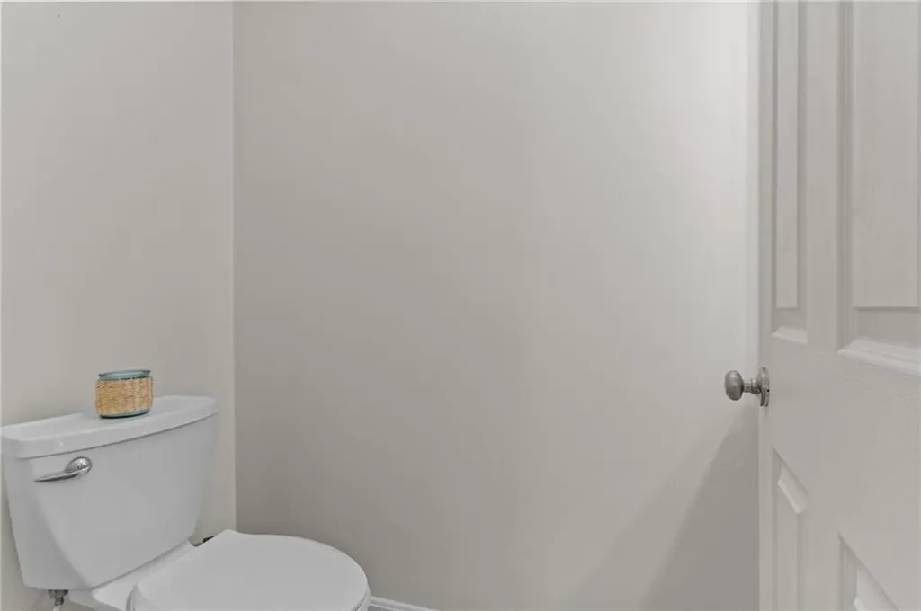 10 East Street Cranston RI 02920