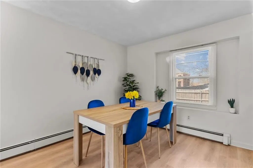 10 East Street Cranston RI 02920