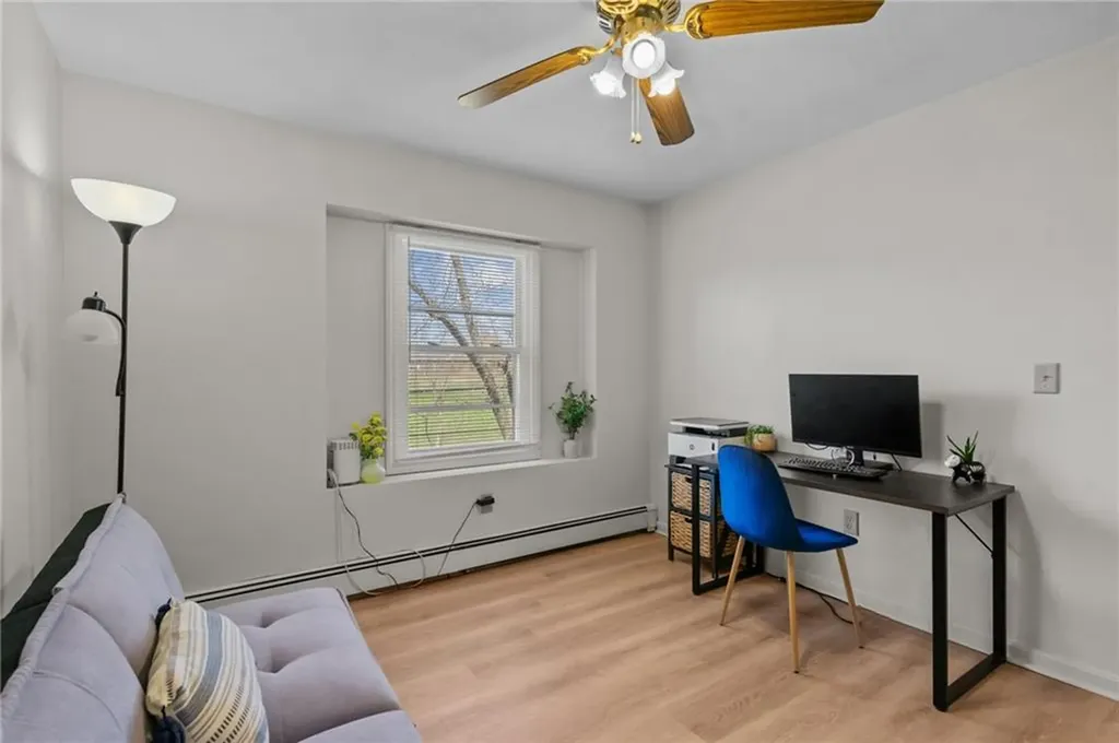 10 East Street Cranston RI 02920