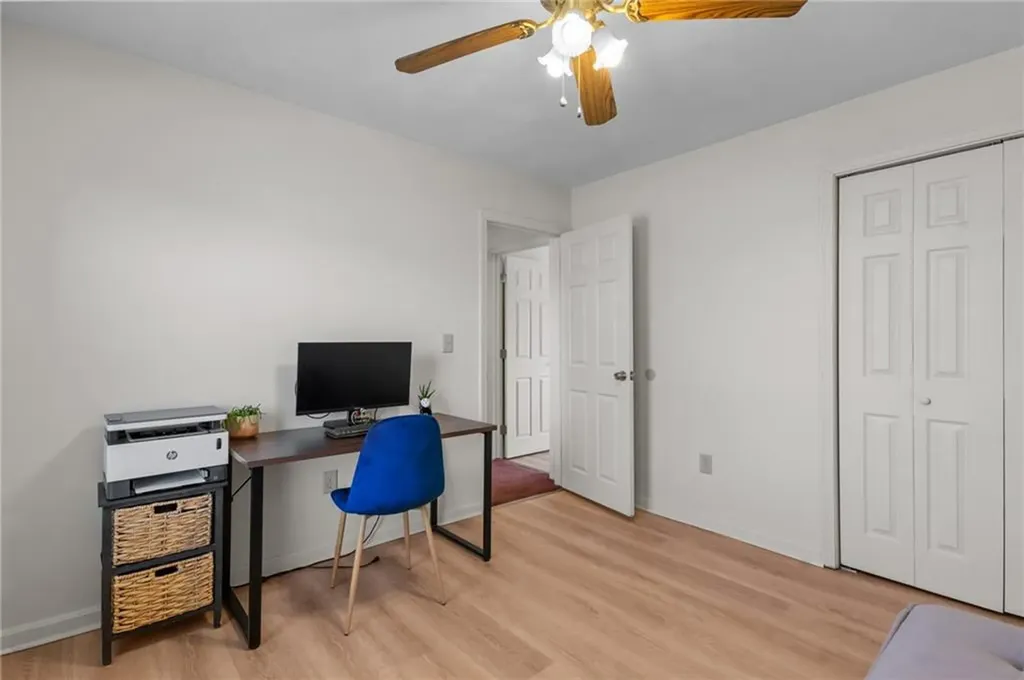 10 East Street Cranston RI 02920