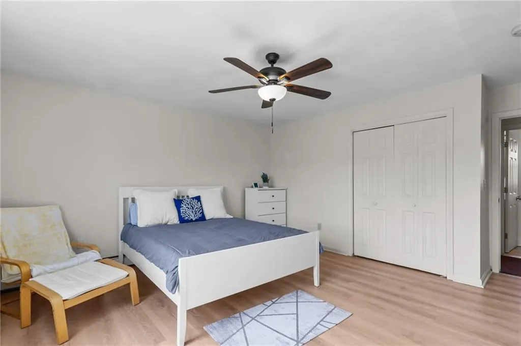 10 East Street Cranston RI 02920