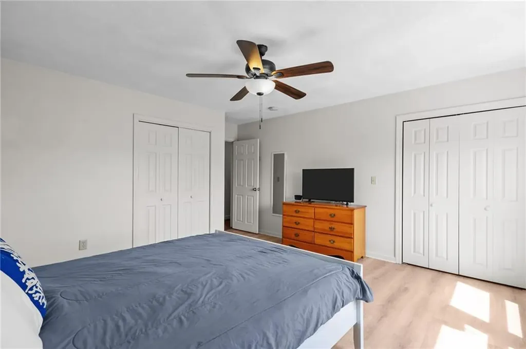 10 East Street Cranston RI 02920