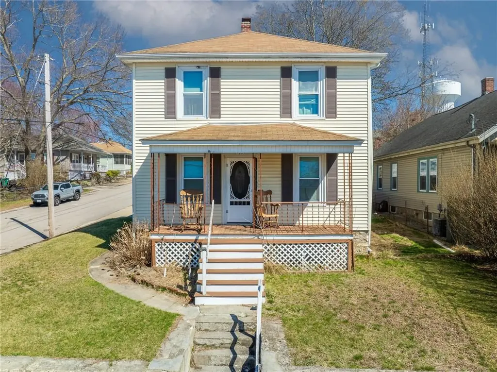 160 Division Street Woonsocket RI 02895