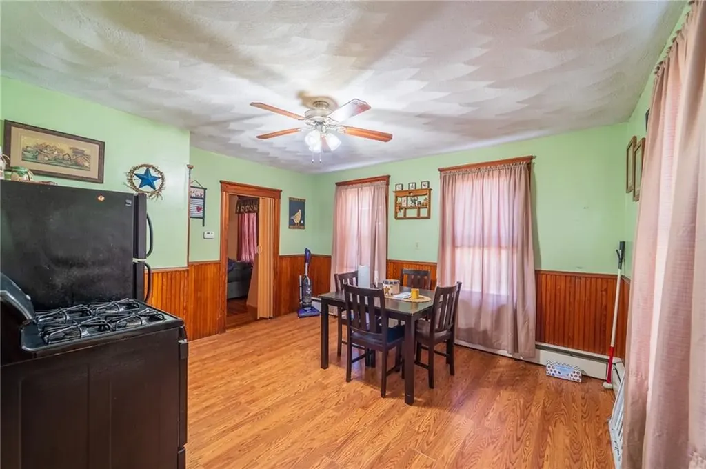 160 Division Street Woonsocket RI 02895