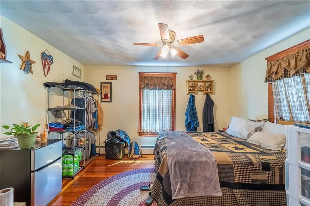 160 Division Street Woonsocket RI 02895