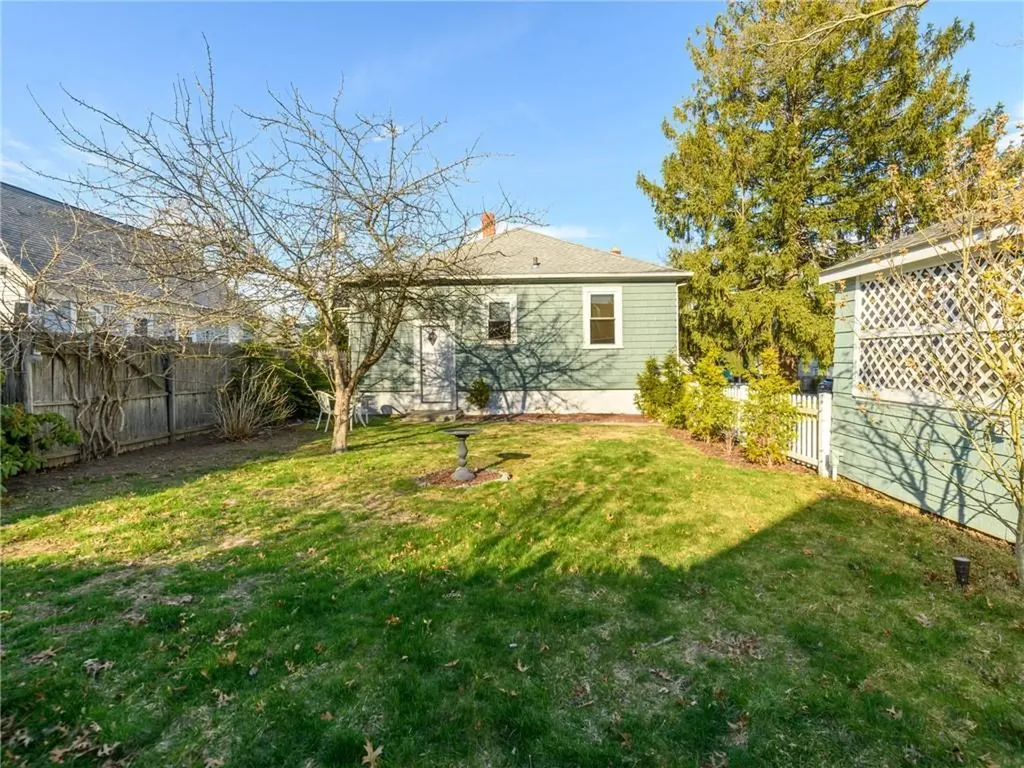 19 Bates Avenue Warwick RI 02888