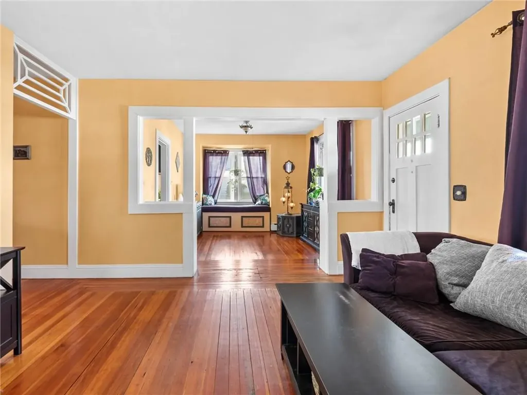 19 Bates Avenue Warwick RI 02888