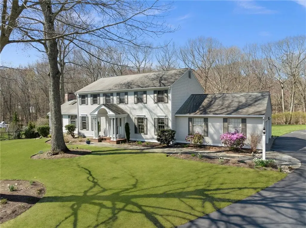 155 Fernwood Drive East Greenwich RI 02818