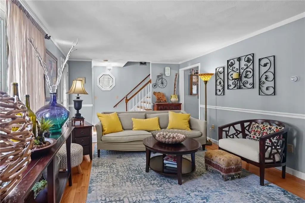 66 Chestnut Avenue Cranston RI 02910