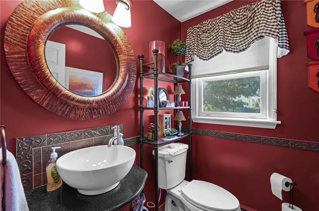 66 Chestnut Avenue Cranston RI 02910