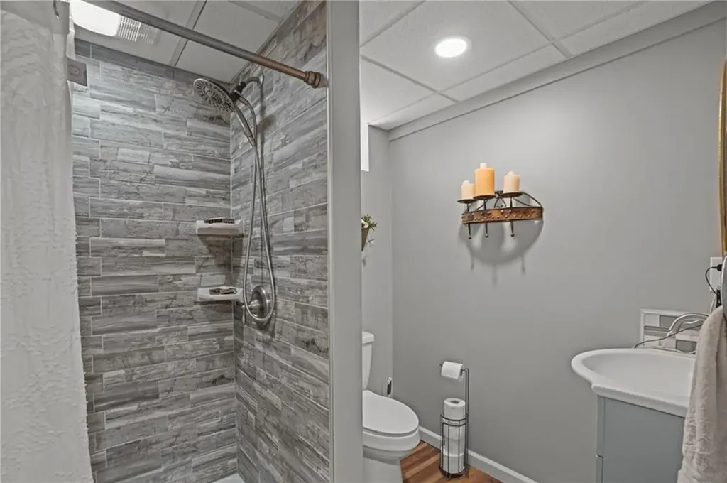 66 Chestnut Avenue Cranston RI 02910