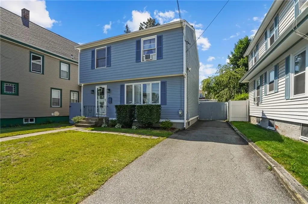 66 Chestnut Avenue Cranston RI 02910