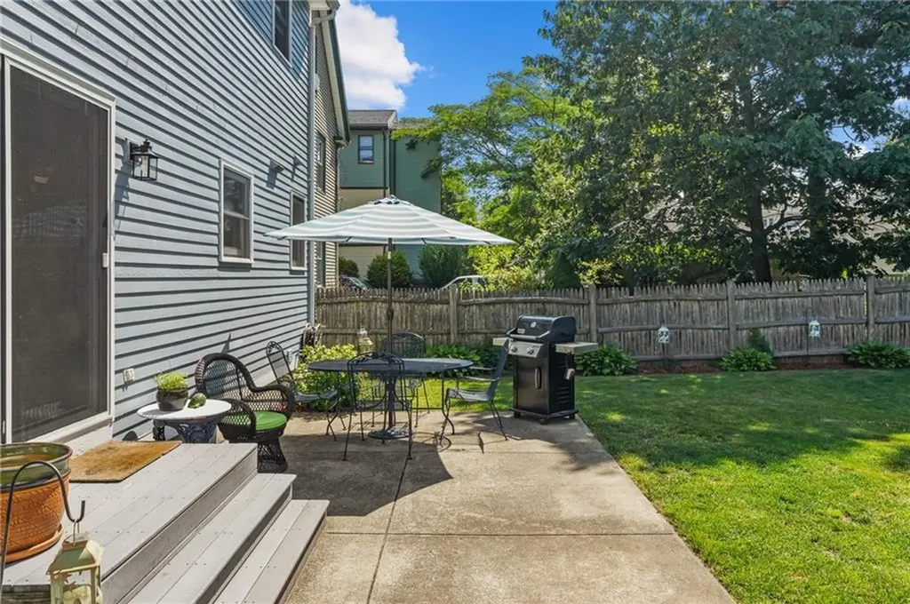 66 Chestnut Avenue Cranston RI 02910