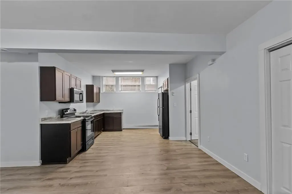 687 689 Charles Street Providence RI 02904