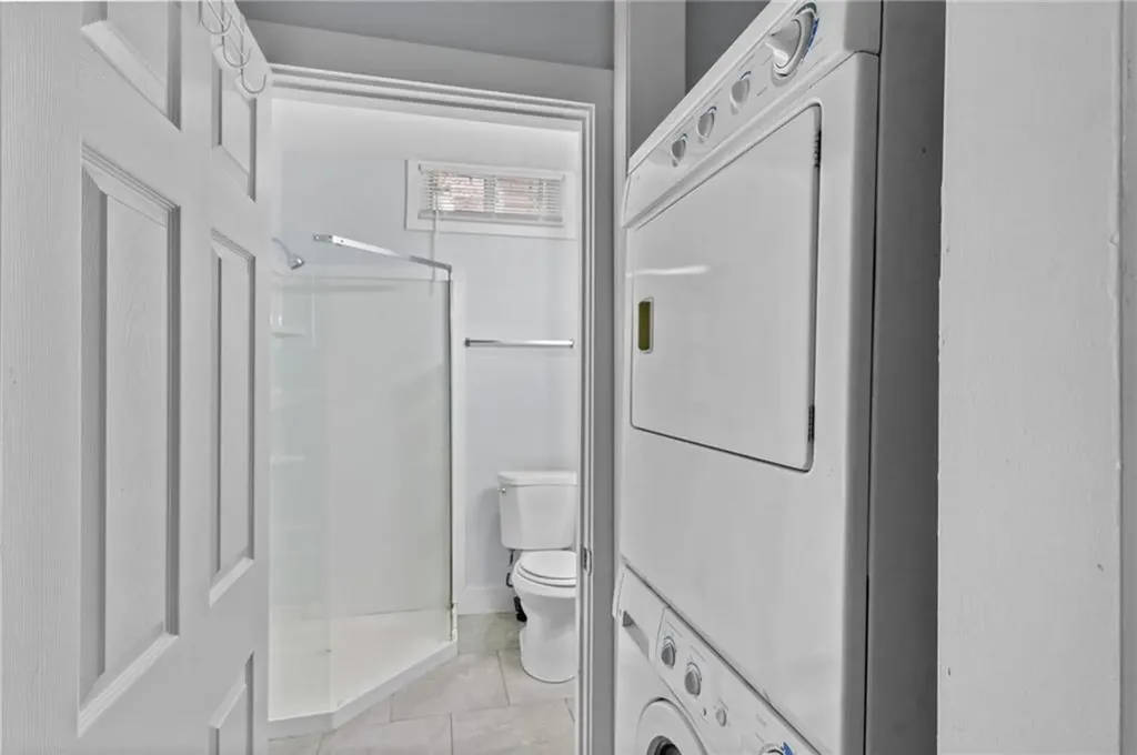 687 689 Charles Street Providence RI 02904
