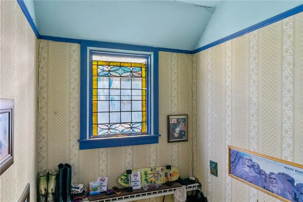 687 689 Charles Street Providence RI 02904