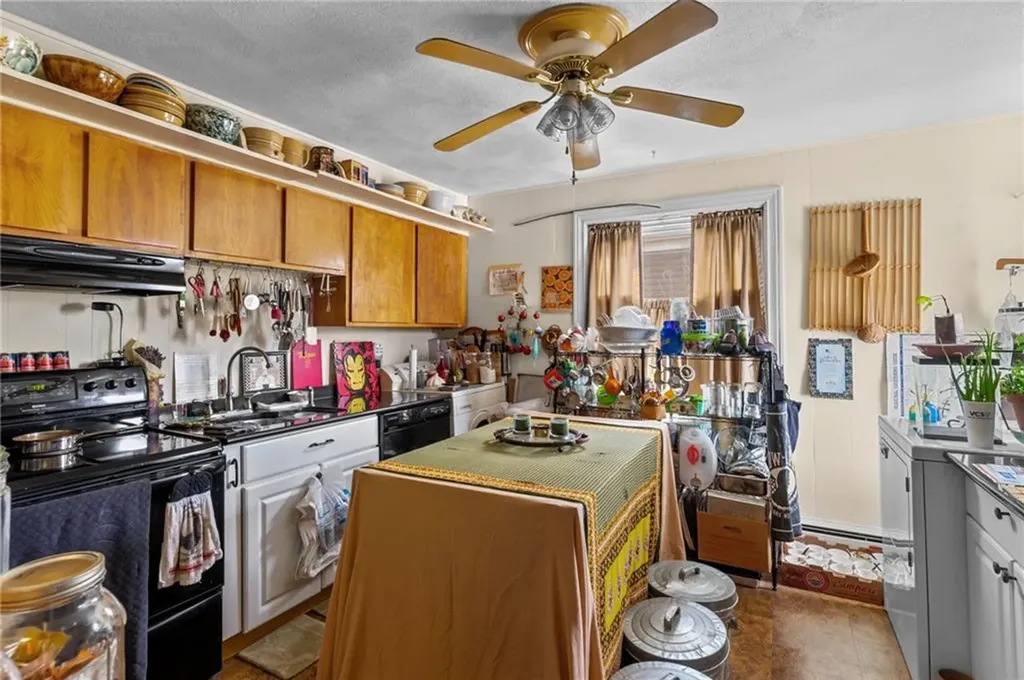 687 689 Charles Street Providence RI 02904
