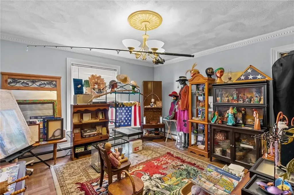 687 689 Charles Street Providence RI 02904