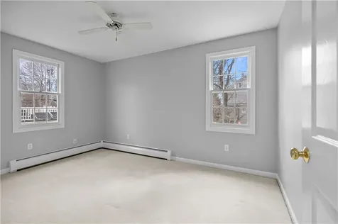 17 Bayside Avenue Newport RI 02840