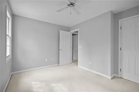 17 Bayside Avenue Newport RI 02840