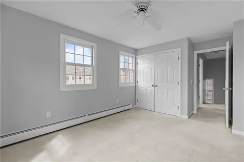 17 Bayside Avenue Newport RI 02840