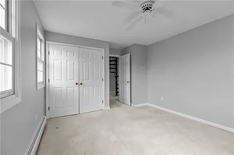 17 Bayside Avenue Newport RI 02840