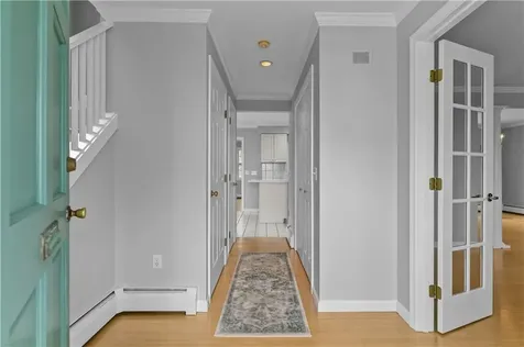 17 Bayside Avenue Newport RI 02840