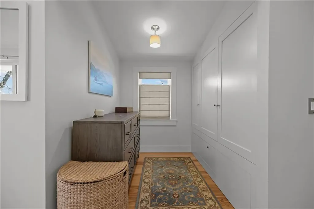 52 Ladeira Avenue Portsmouth RI 02871