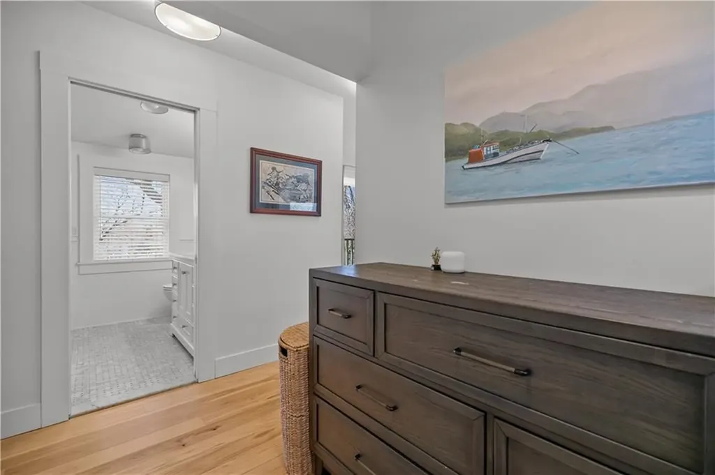 52 Ladeira Avenue Portsmouth RI 02871
